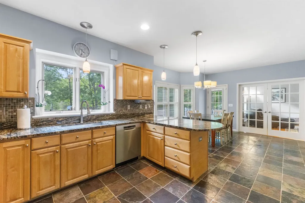 62 Oakmont Drive Concord NH 03301