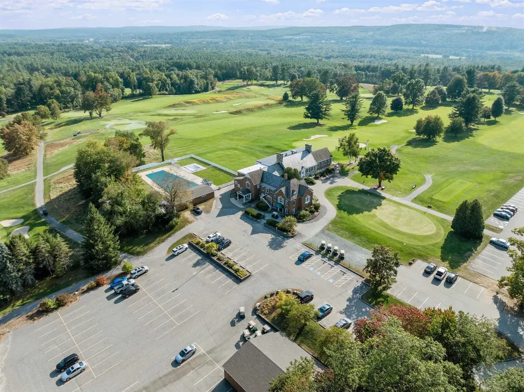 62 Oakmont Drive Concord NH 03301