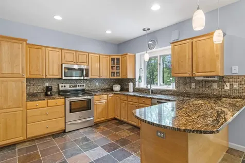 62 Oakmont Drive Concord NH 03301