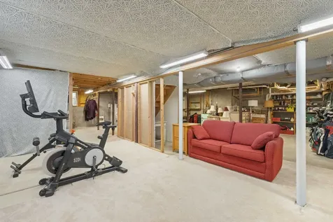 62 Oakmont Drive Concord NH 03301