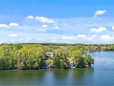 138 East Shore North Grand Isle VT 05458
