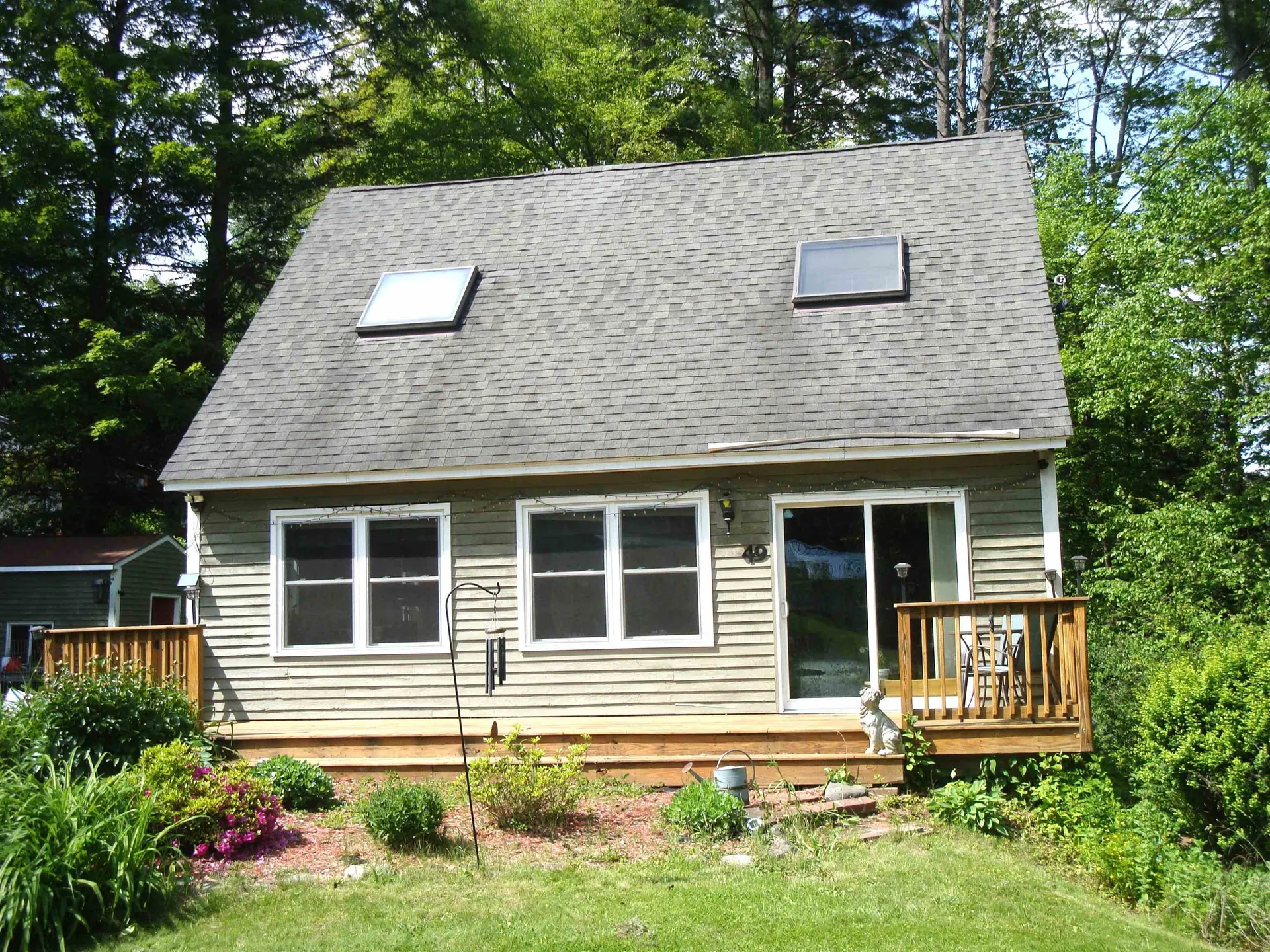 49 Hampshire Circle Brattleboro VT 05301