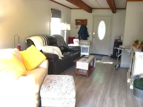 49 Hampshire Circle Brattleboro VT 05301