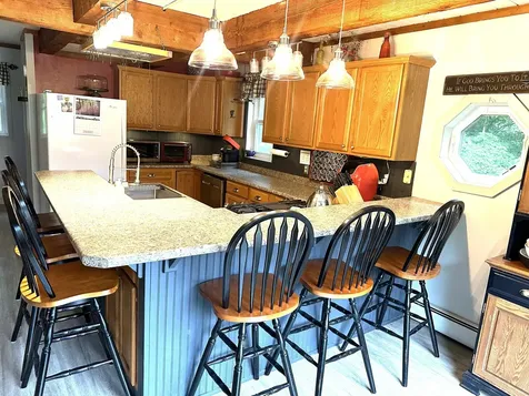 49 Hampshire Circle Brattleboro VT 05301