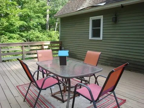 49 Hampshire Circle Brattleboro VT 05301