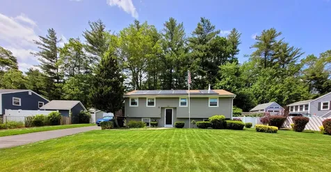 6 Briarcliff Drive Nashua NH 03062