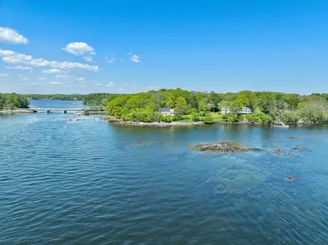 6 Follett Lane Kittery ME 03905