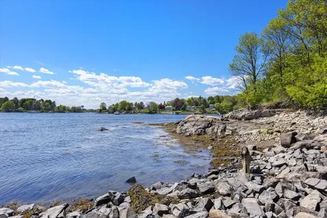 6 Follett Lane Kittery ME 03905