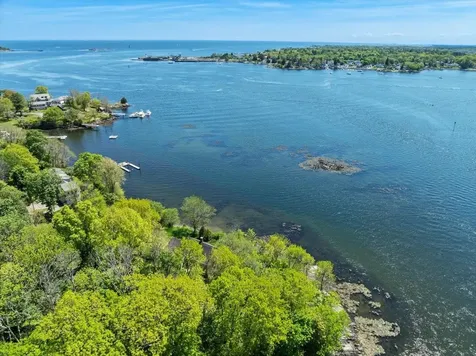 6 Follett Lane Kittery ME 03905