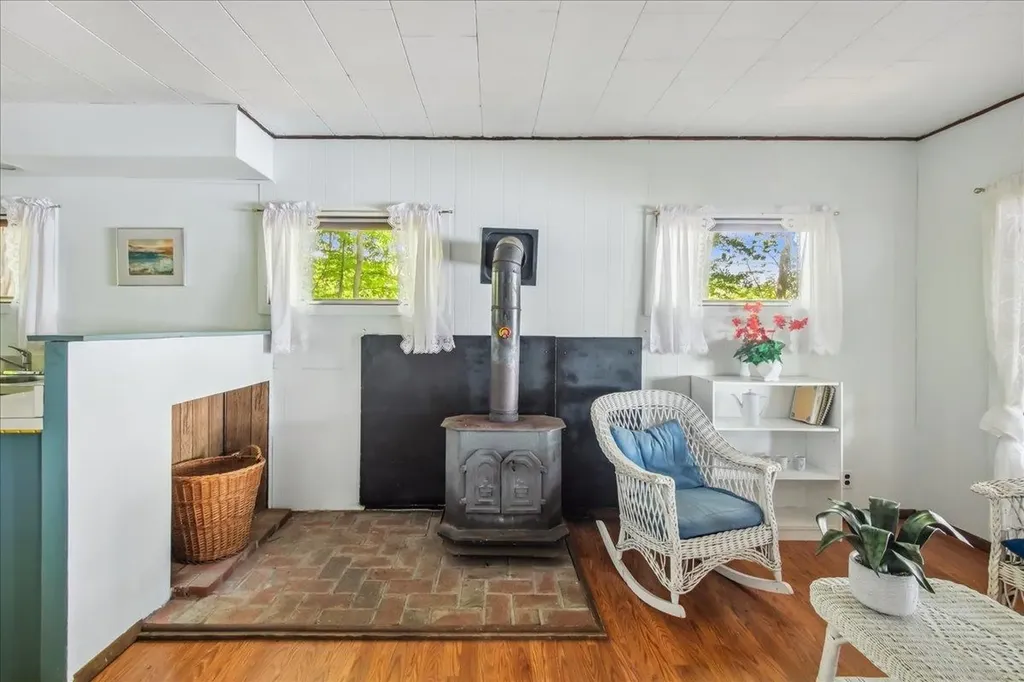 698 Savage Point Road North Hero VT 05474