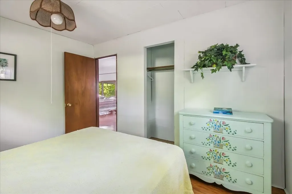 698 Savage Point Road North Hero VT 05474