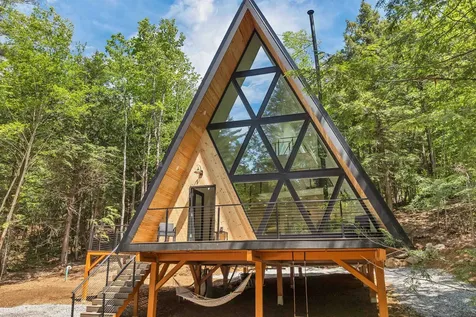 35 Mountain View Drive Thornton NH 03285