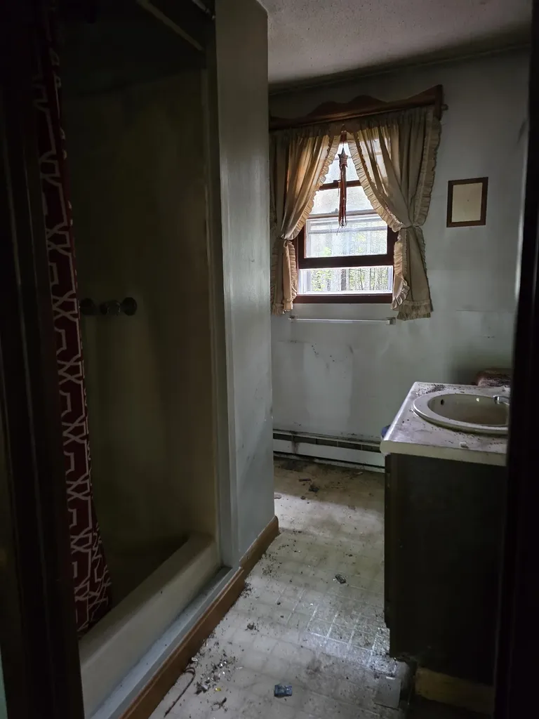 91 Chalk Pond Road Newbury NH 03255