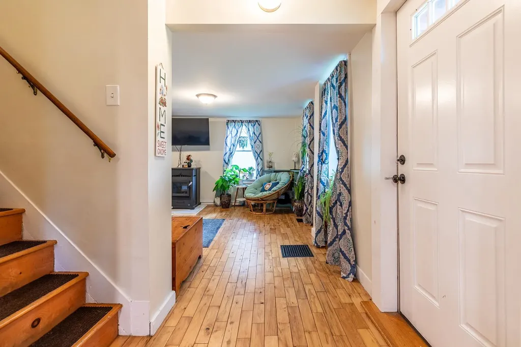 92 Pleasant Street Bethel VT 05032