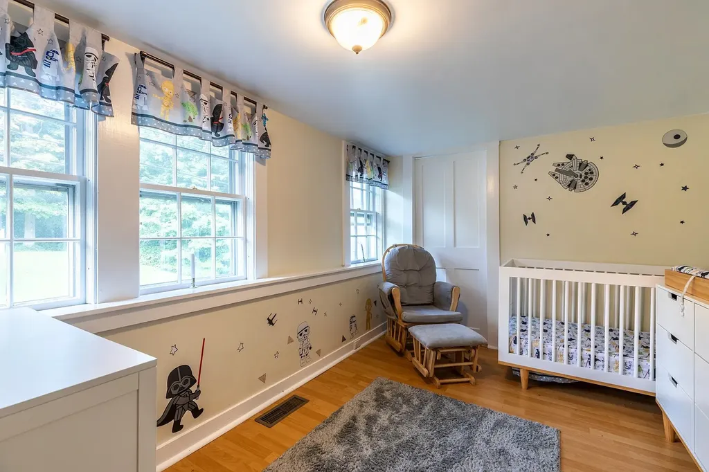 92 Pleasant Street Bethel VT 05032