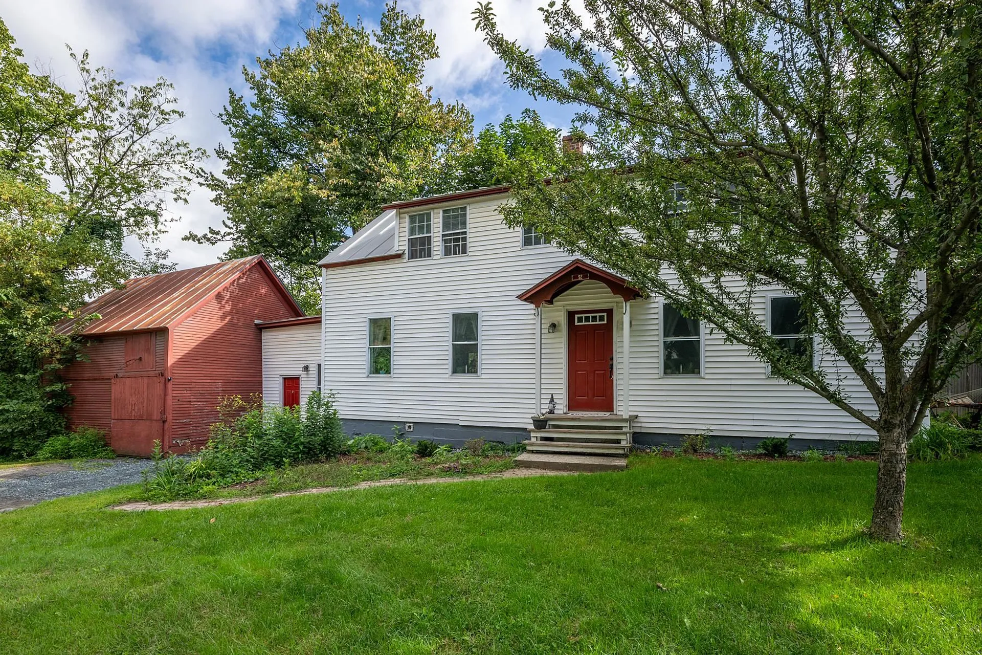 92 Pleasant Street Bethel VT 05032