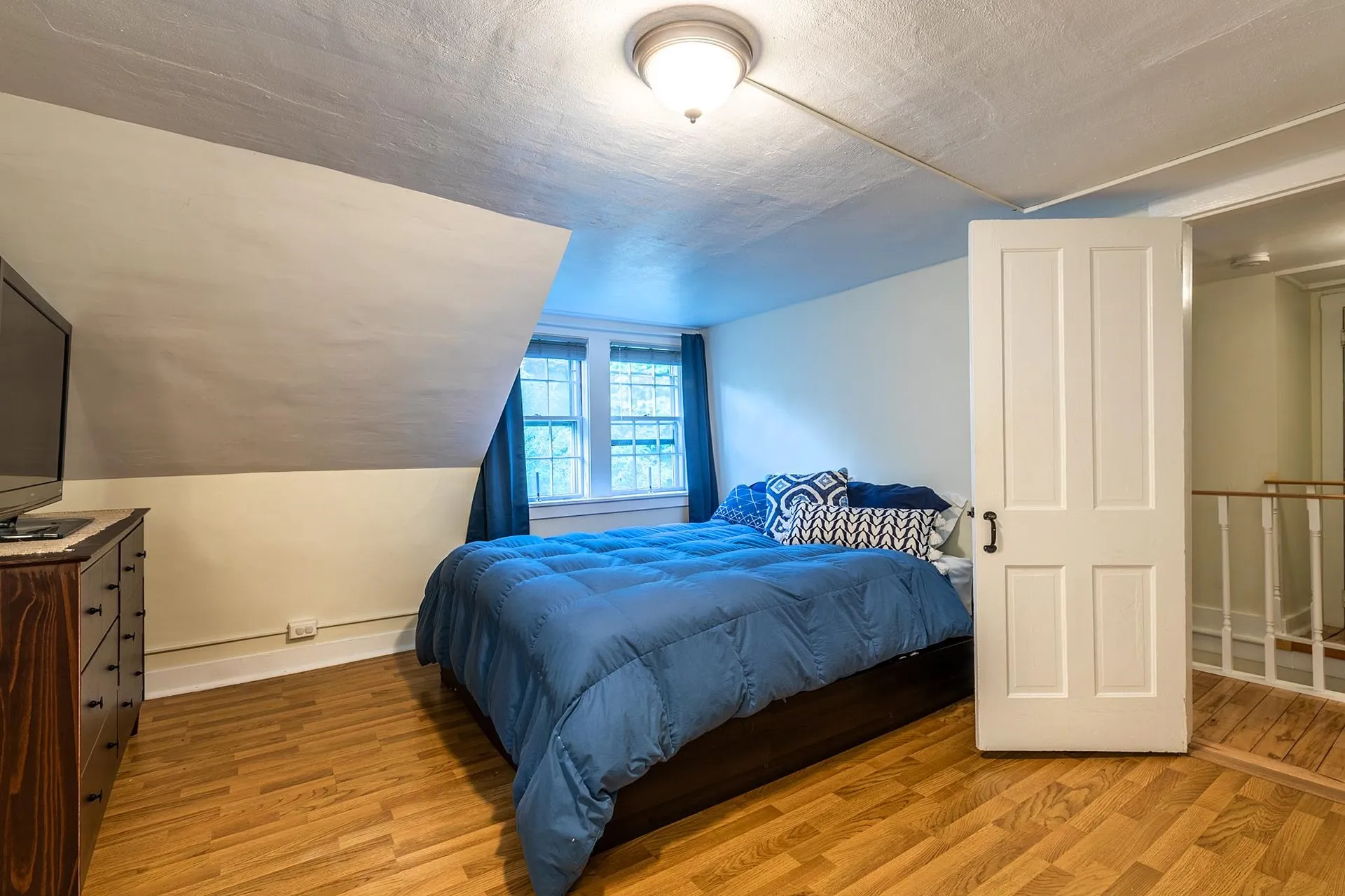 92 Pleasant Street Bethel VT 05032