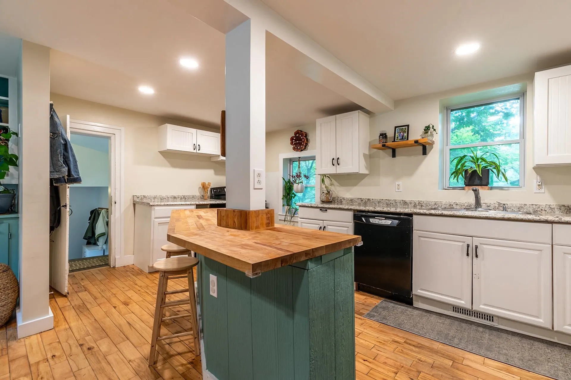 92 Pleasant Street Bethel VT 05032