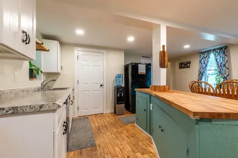 92 Pleasant Street Bethel VT 05032