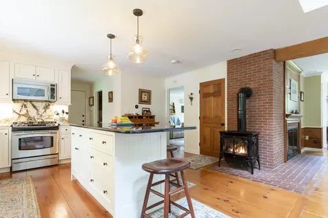 156 Lounsbury Lane Peterborough NH 03458