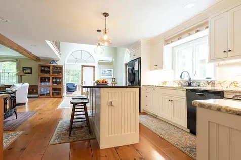 156 Lounsbury Lane Peterborough NH 03458