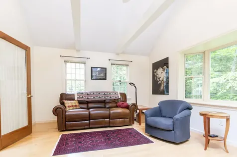 156 Lounsbury Lane Peterborough NH 03458