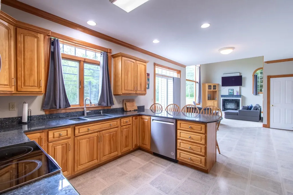 275 Petit Road Coventry VT 05825