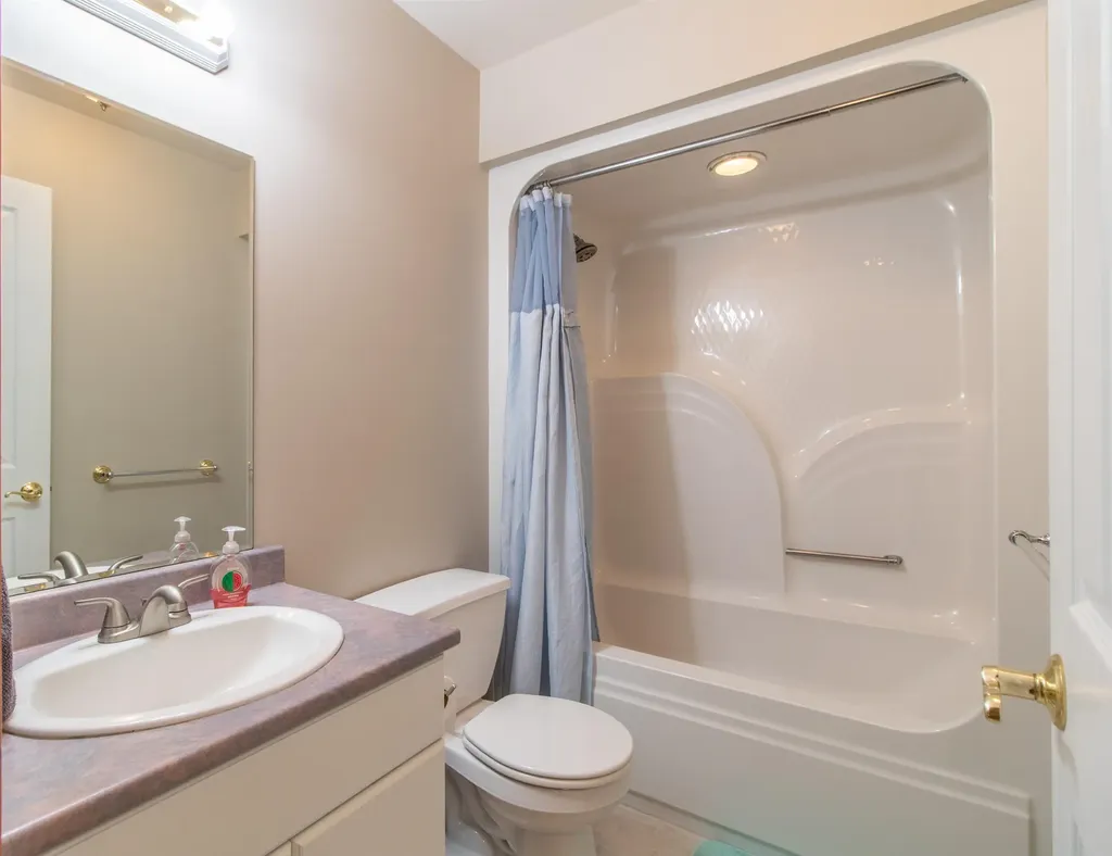 275 Petit Road Coventry VT 05825