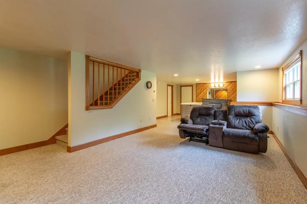 275 Petit Road Coventry VT 05825