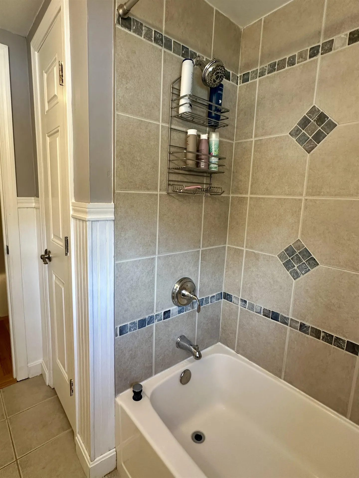23 Warren Street Keene NH 03431
