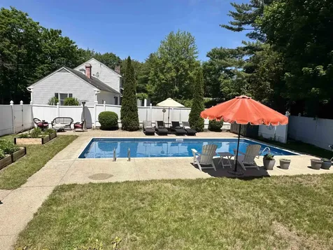 23 Warren Street Keene NH 03431