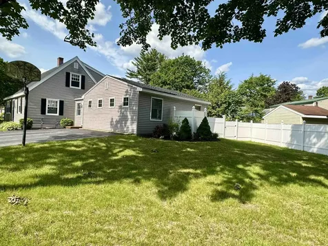 23 Warren Street Keene NH 03431
