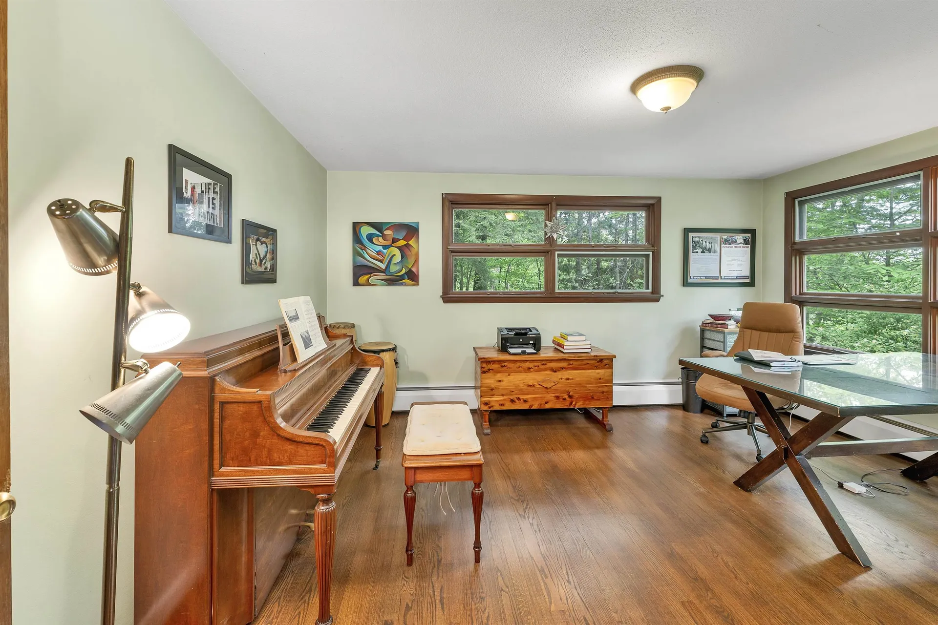 28 Rayton Road Hanover NH 03755