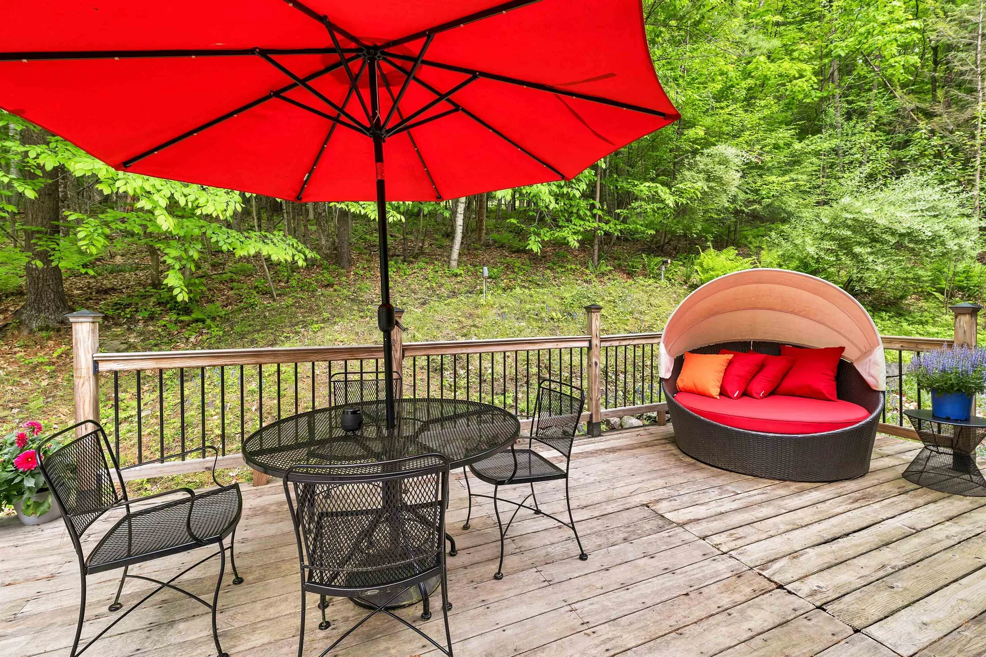 28 Rayton Road Hanover NH 03755