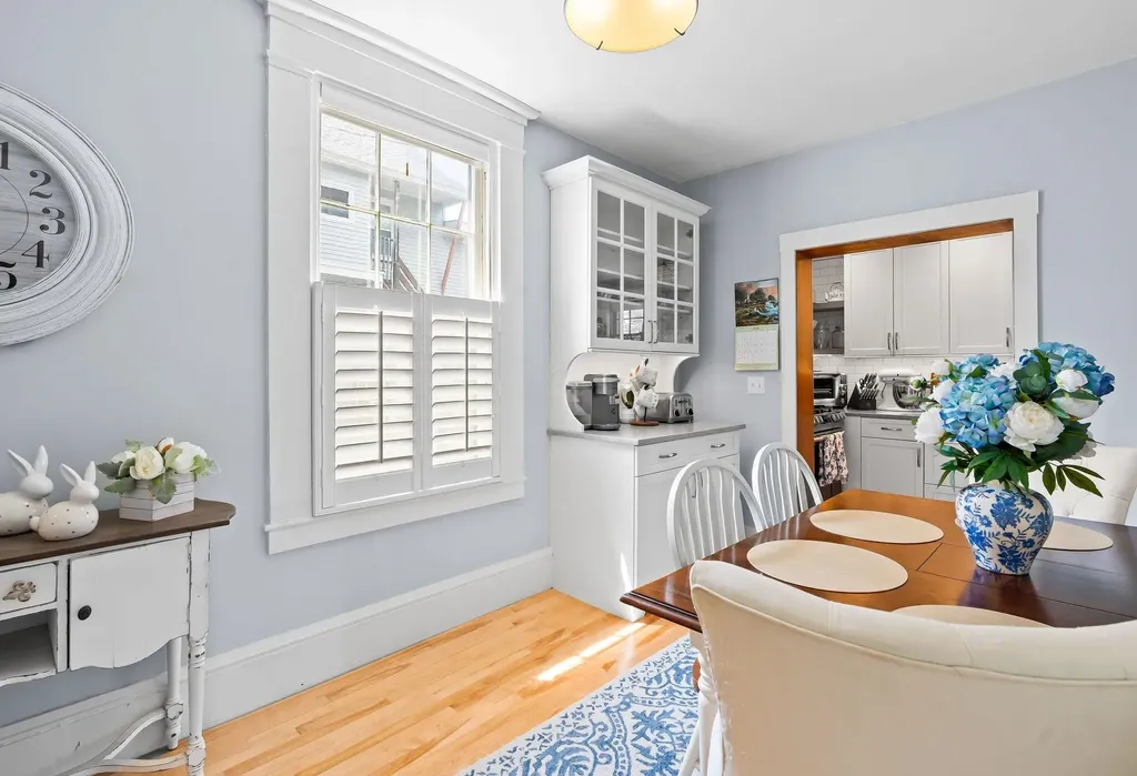 64 School Street Concord NH 03301-3912