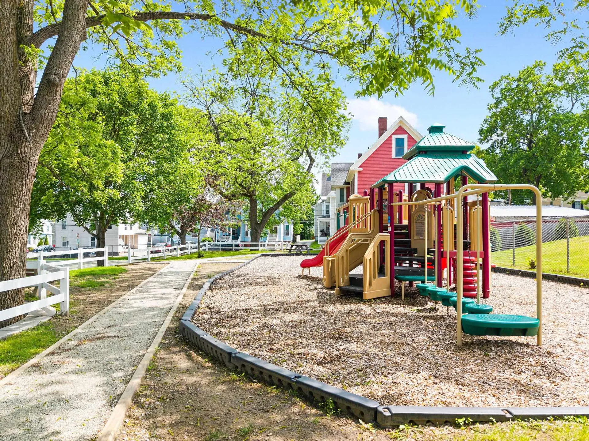 64 School Street Concord NH 03301-3912