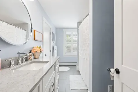 64 School Street Concord NH 03301-3912