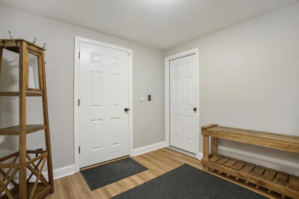 15 Orchard Park Lane Hudson NH 03051