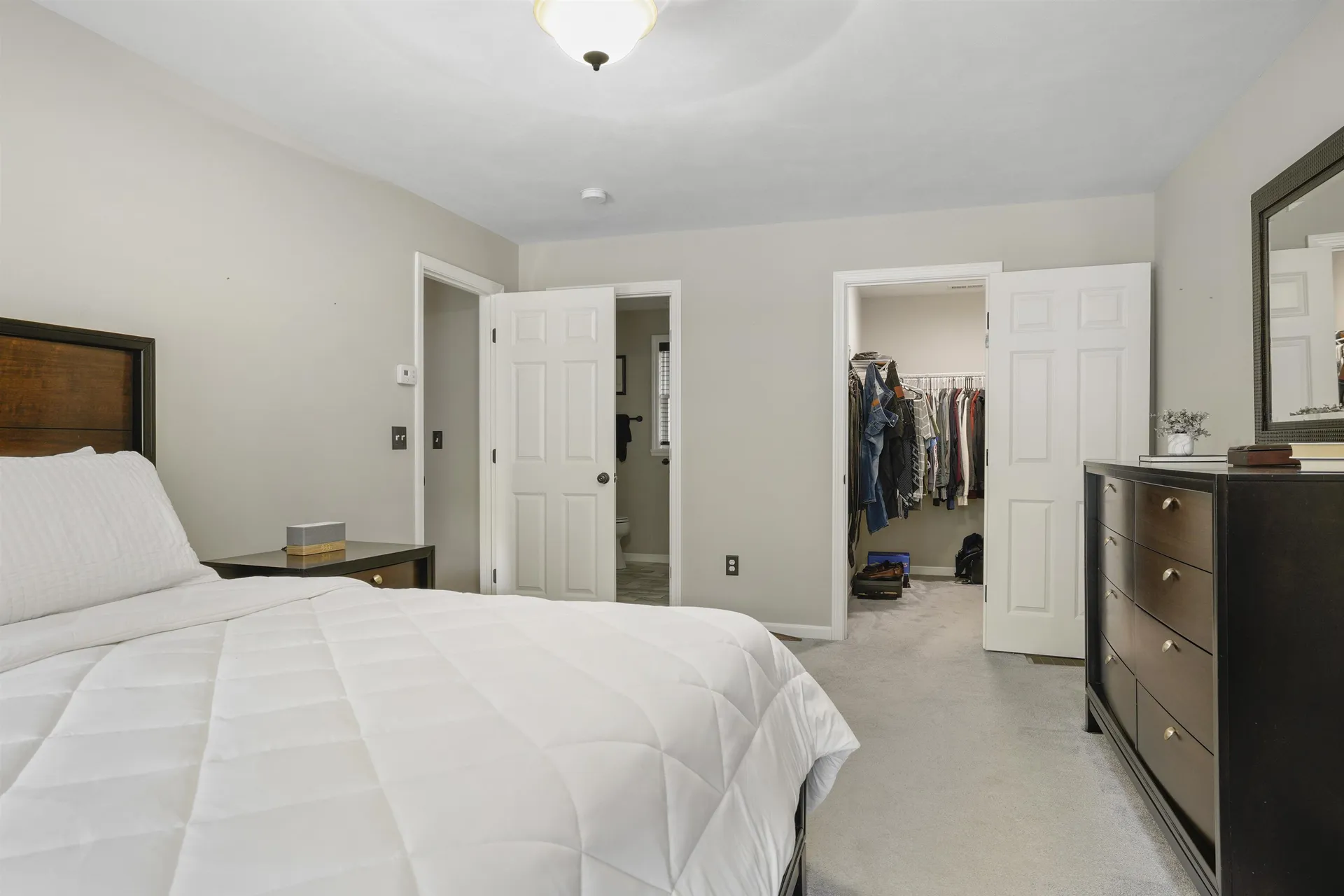 15 Orchard Park Lane Hudson NH 03051