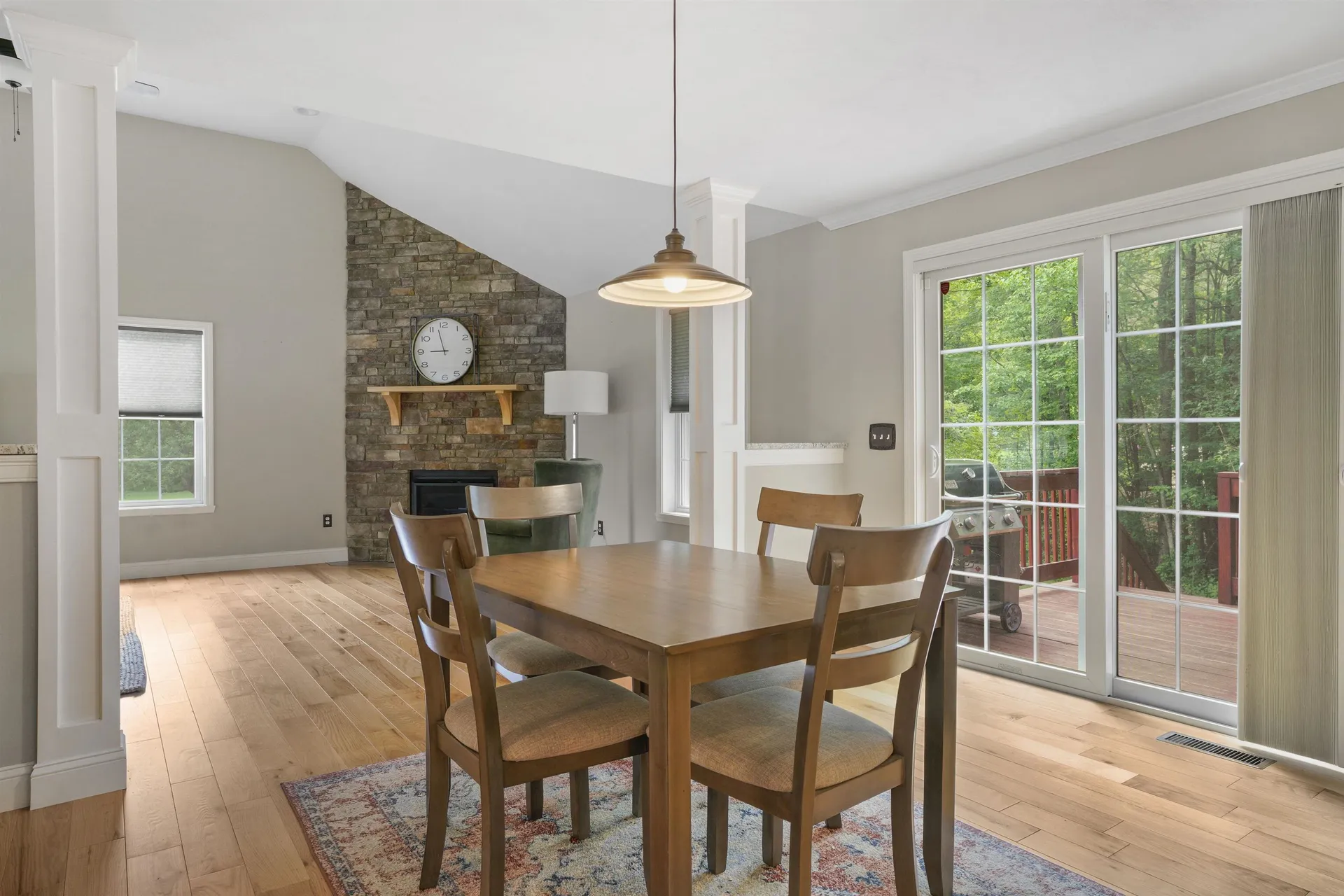 15 Orchard Park Lane Hudson NH 03051
