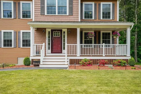 15 Orchard Park Lane Hudson NH 03051