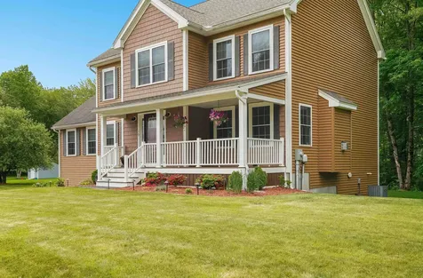 15 Orchard Park Lane Hudson NH 03051