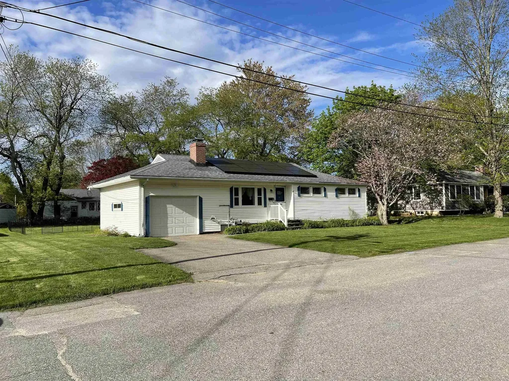 9 Homestead Circle Hampton NH 03842