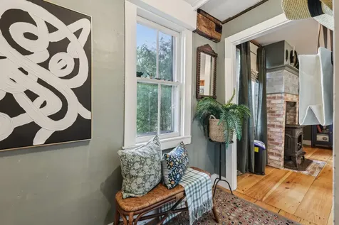 26 Middle Street Amherst NH 03031