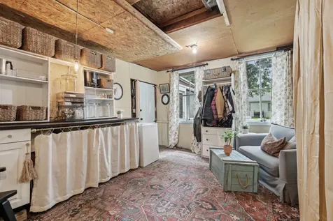 26 Middle Street Amherst NH 03031