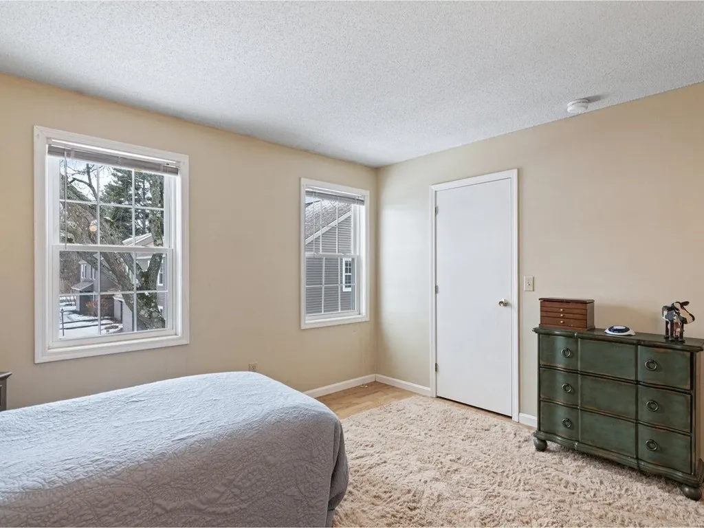 108 Hayes Avenue South Burlington VT 05403