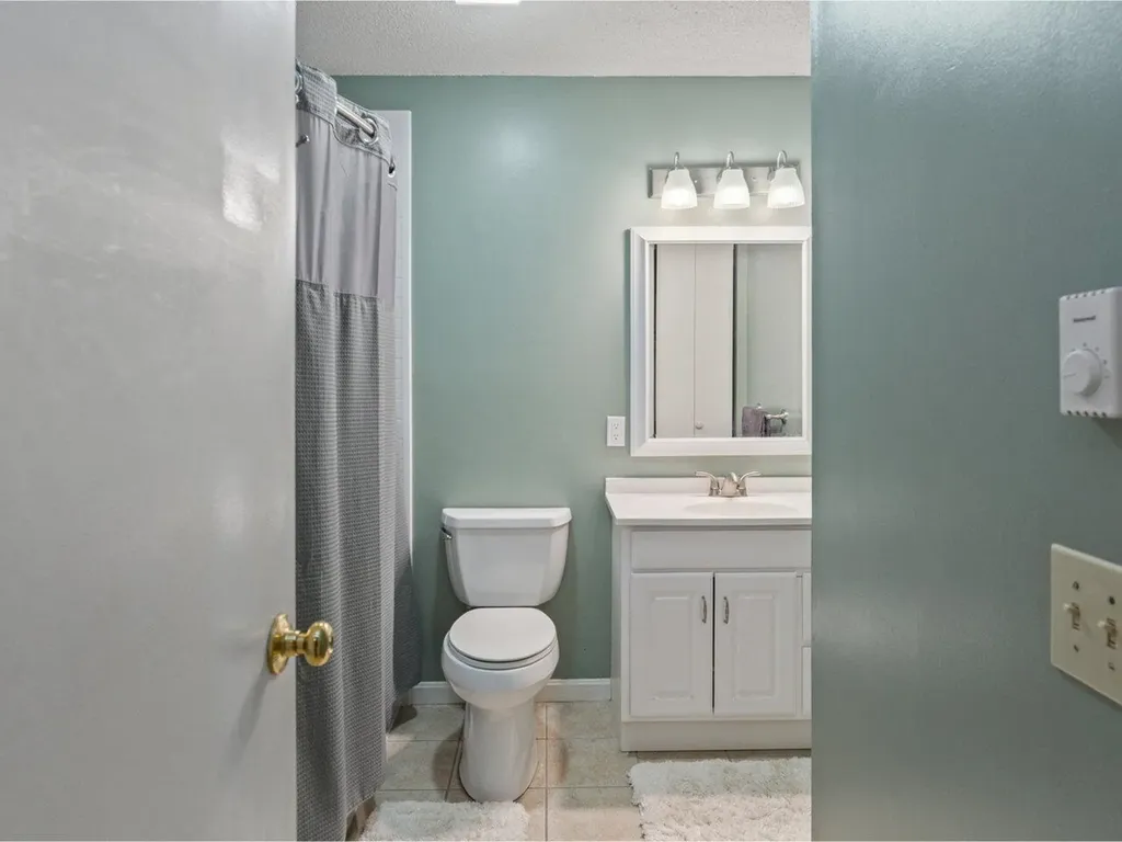 108 Hayes Avenue South Burlington VT 05403