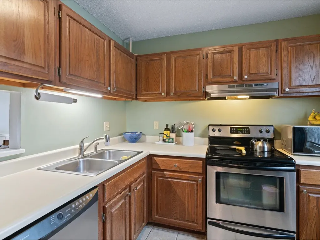 108 Hayes Avenue South Burlington VT 05403