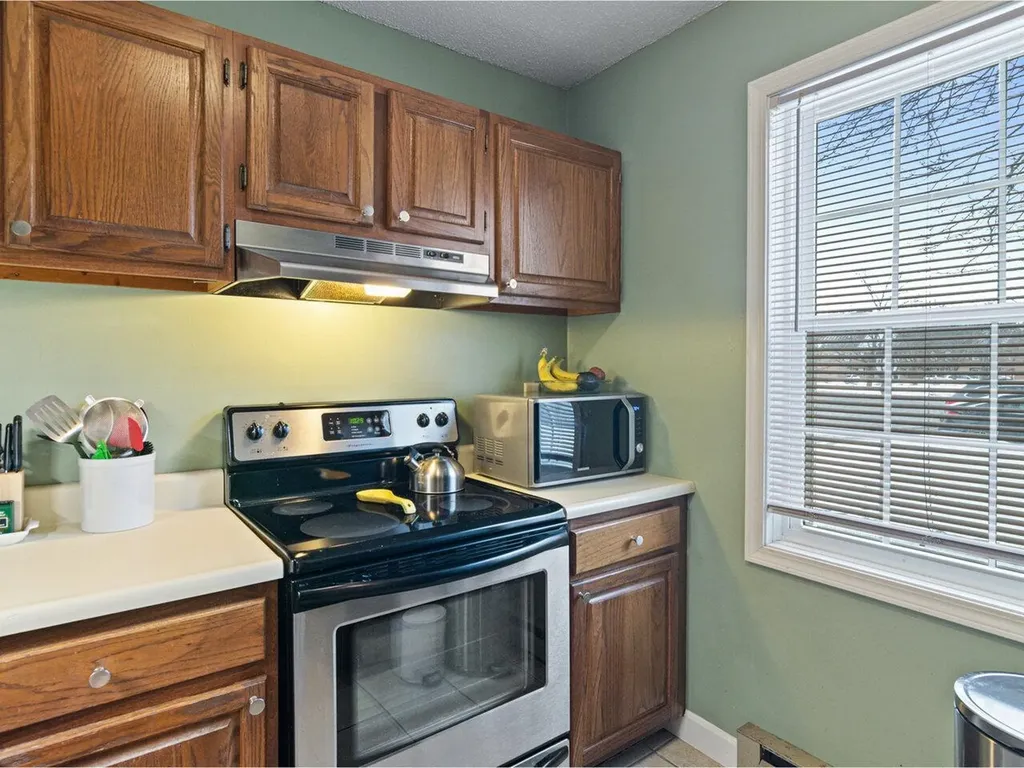 108 Hayes Avenue South Burlington VT 05403