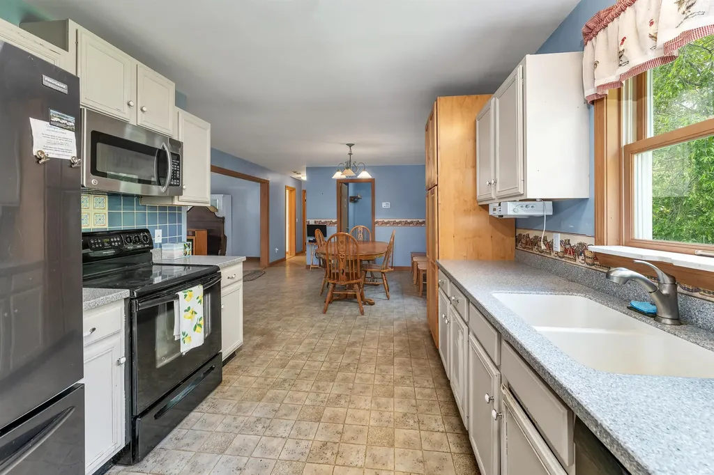 138 Durrell Mountain Road Belmont NH 03220